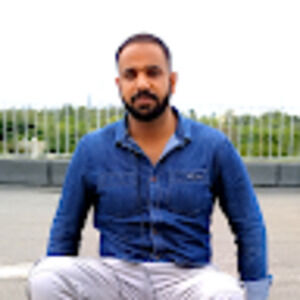 Meet your Posher, Junaid